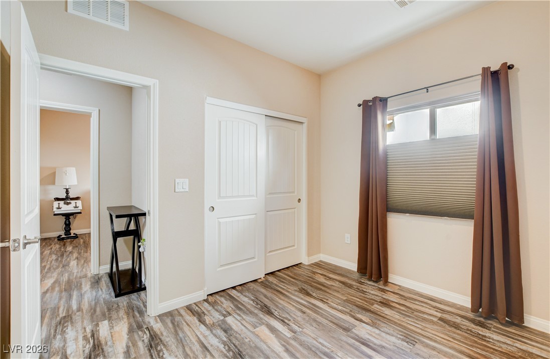 964 Cutter Street Henderson, NV 89011 - Photo 37 of 52 Guest bedroom 2