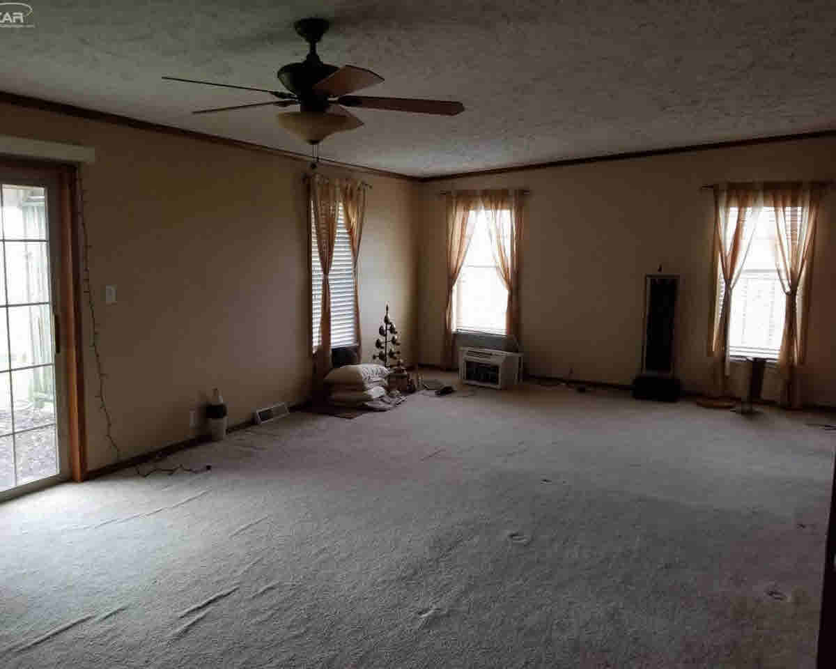 11548 East Bacon Road Pittsford, MI 49271 - Photo 9 of 11 21292992-8.JPG