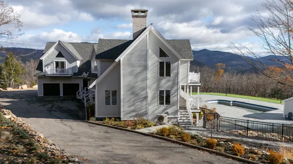 $1,390,000 | 24 North Ledge Road, Bartlett, NH 03838