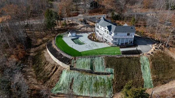 $1,390,000 | 24 North Ledge Road, Bartlett, NH 03838