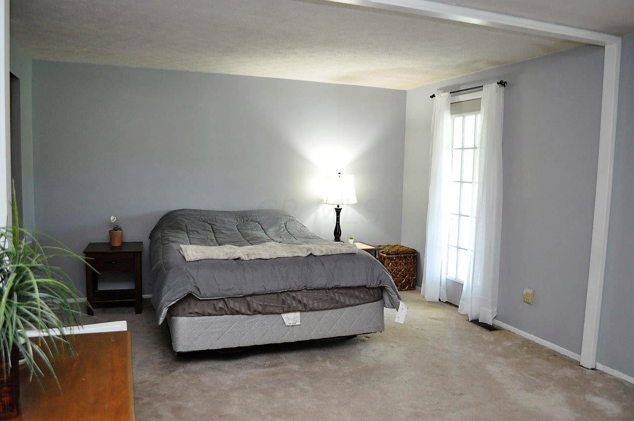 1901 Brookfield Road Columbus, OH 43229 - Photo 12 of 39 Gallery Image 12