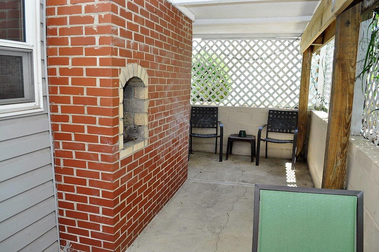 1901 Brookfield Road Columbus, OH 43229 - Photo 34 of 39 Gallery Image 34