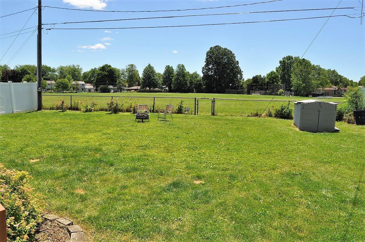 1901 Brookfield Road Columbus, OH 43229 - Photo 38 of 39 Gallery Image 38