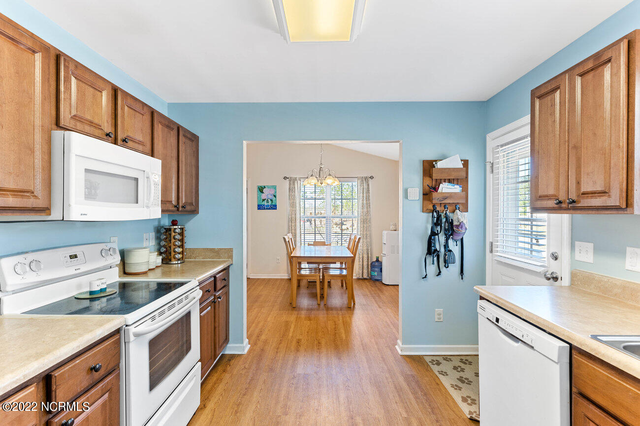 1311 Quail Ridge Loop Northeast Leland, NC 28451 - Photo 10 of 28 015_1311_quail_loop_ne-15