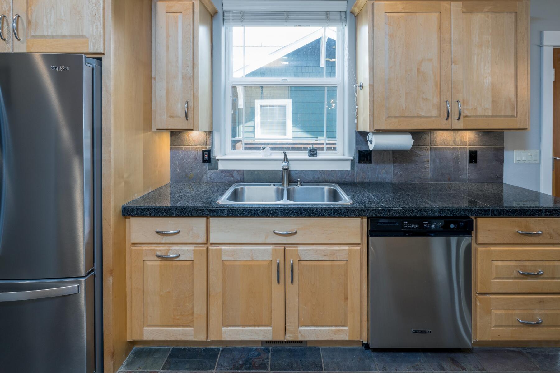62732 Larkview Road Bend, OR 97701 - Photo 11 of 26 batch_0R0A4083-Edit