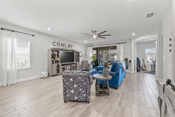 $514,900 | 5540 Del Coronado Drive, Apollo Beach, FL 33572