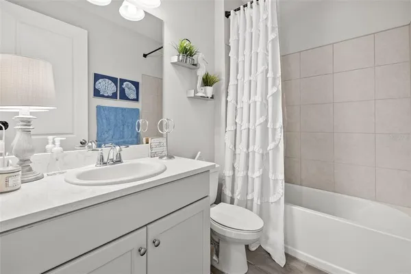 $514,900 | 5540 Del Coronado Drive, Apollo Beach, FL 33572