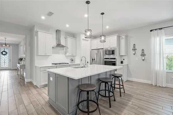 $514,900 | 5540 Del Coronado Drive, Apollo Beach, FL 33572