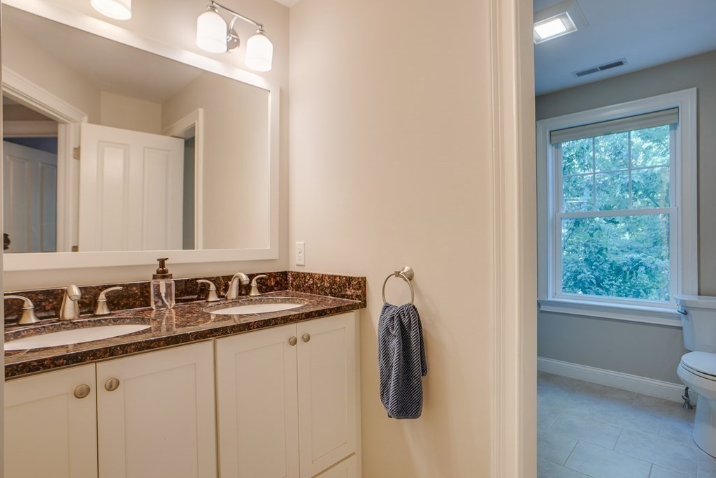 226 Carlisle Road Bedford, MA 01730 - Photo 18 of 34 Gallery Image 18