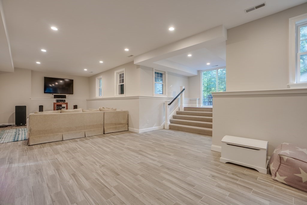 226 Carlisle Road Bedford, MA 01730 - Photo 24 of 34 Gallery Image 24