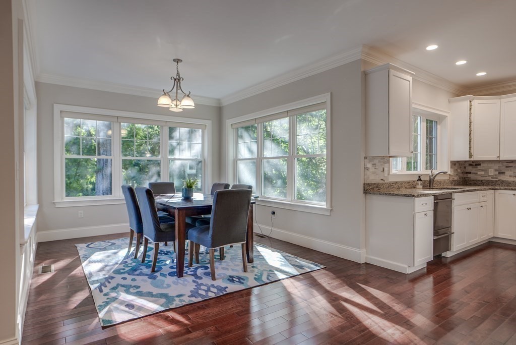 226 Carlisle Road Bedford, MA 01730 - Photo 5 of 34 Gallery Image 5
