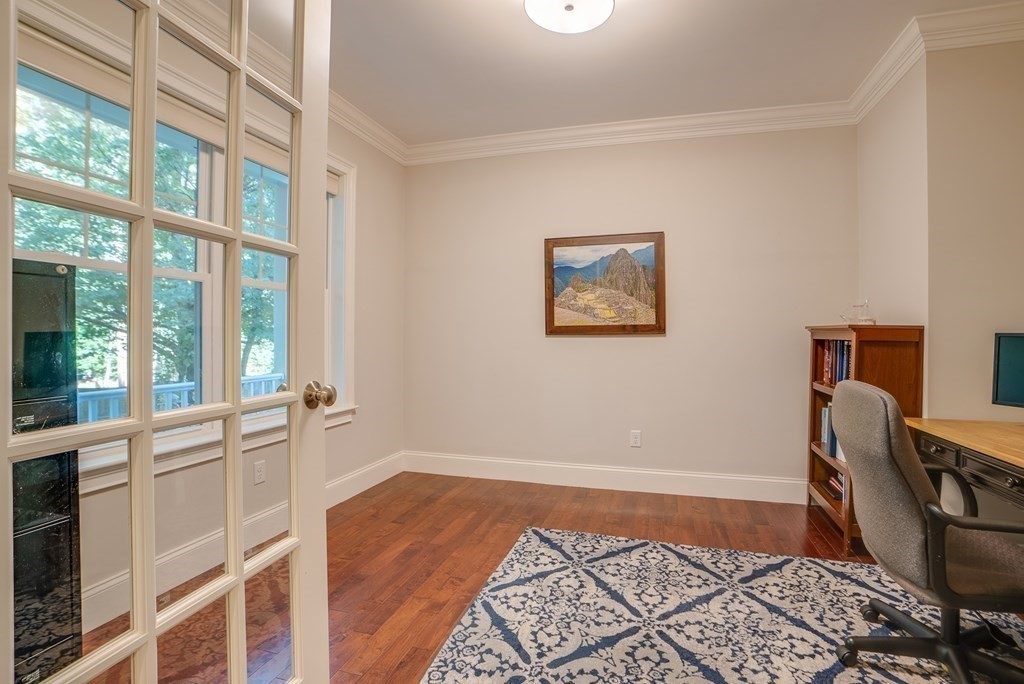 226 Carlisle Road Bedford, MA 01730 - Photo 10 of 34 Gallery Image 10