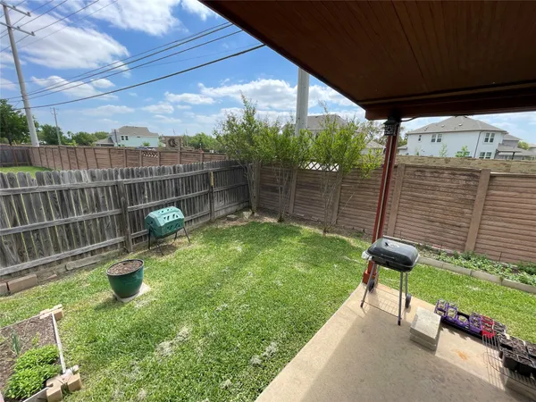 $2,475 | 3023 Bent Tree Loop, Round Rock, TX 78681