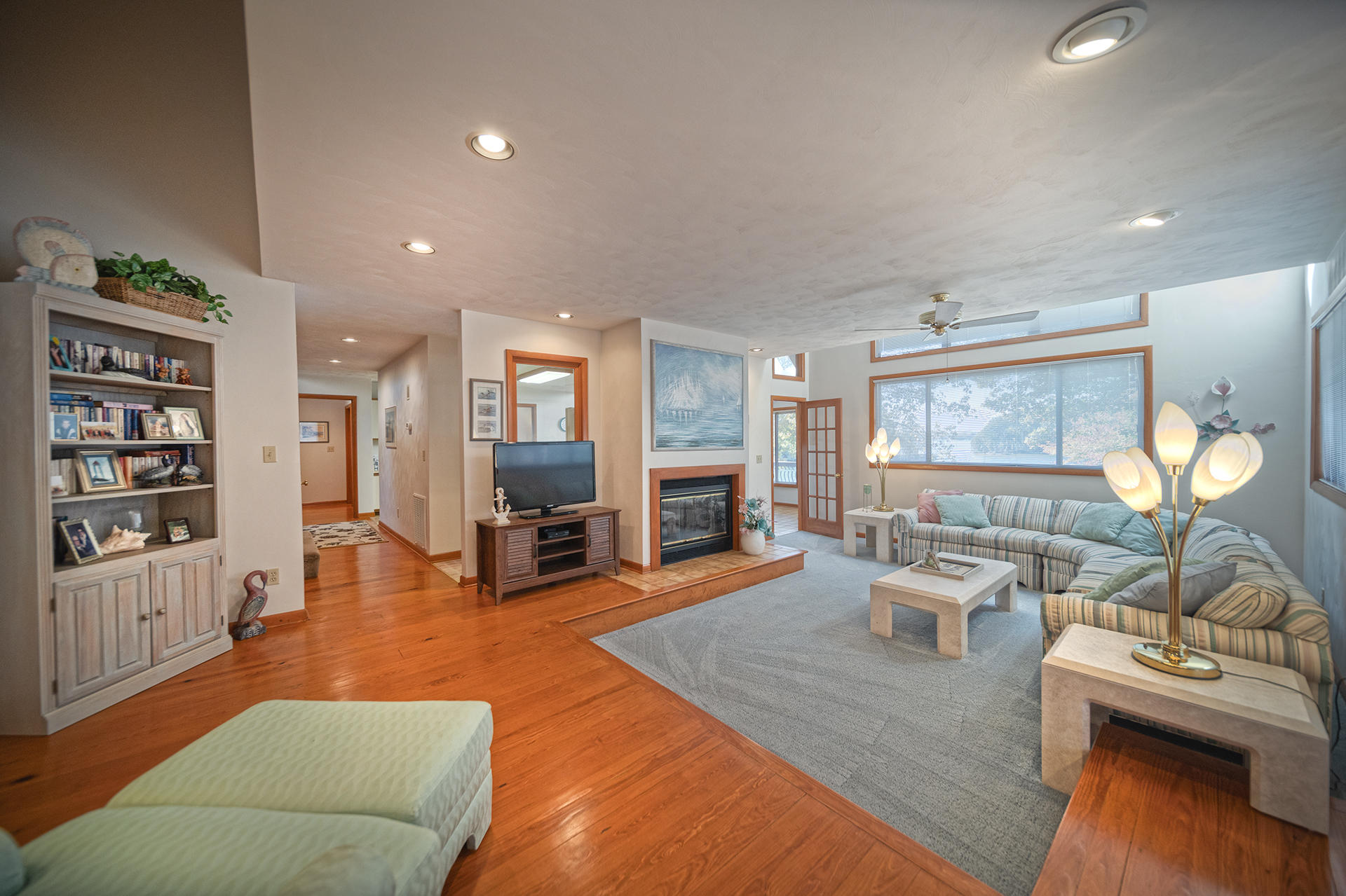 71 Penhook Point Penhook, VA 24137 - Photo 5 of 30 Living room