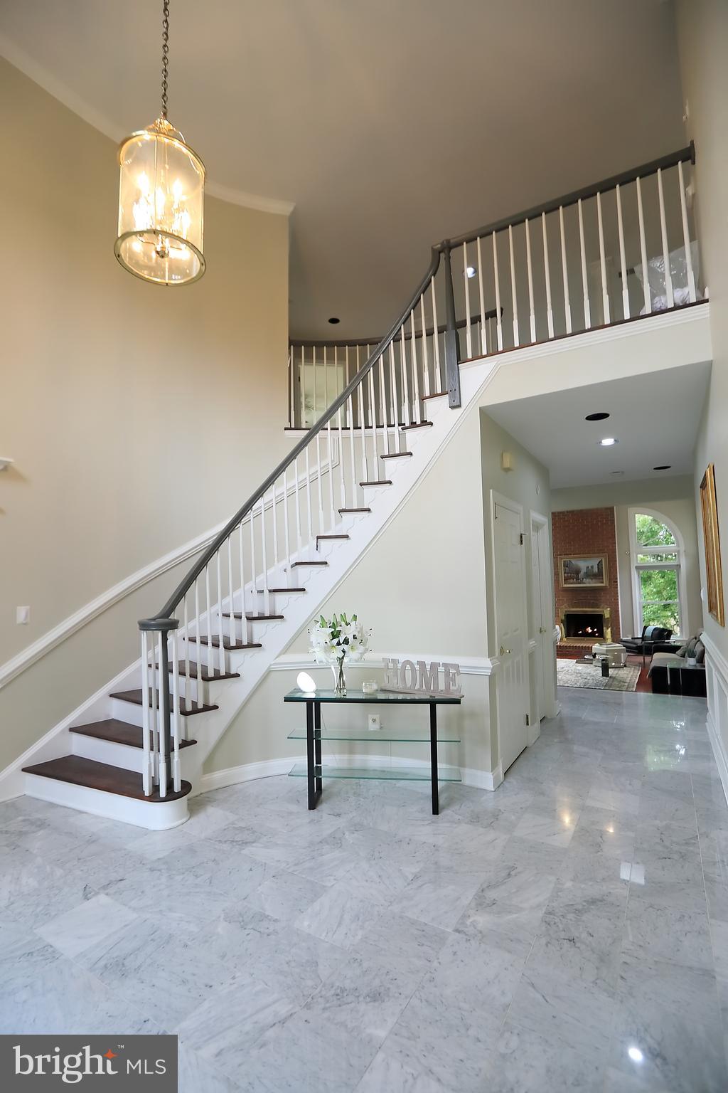 9731 Middleton Ridge Road Vienna, VA 22182 - Photo 6 of 39 a view of entryway and hall