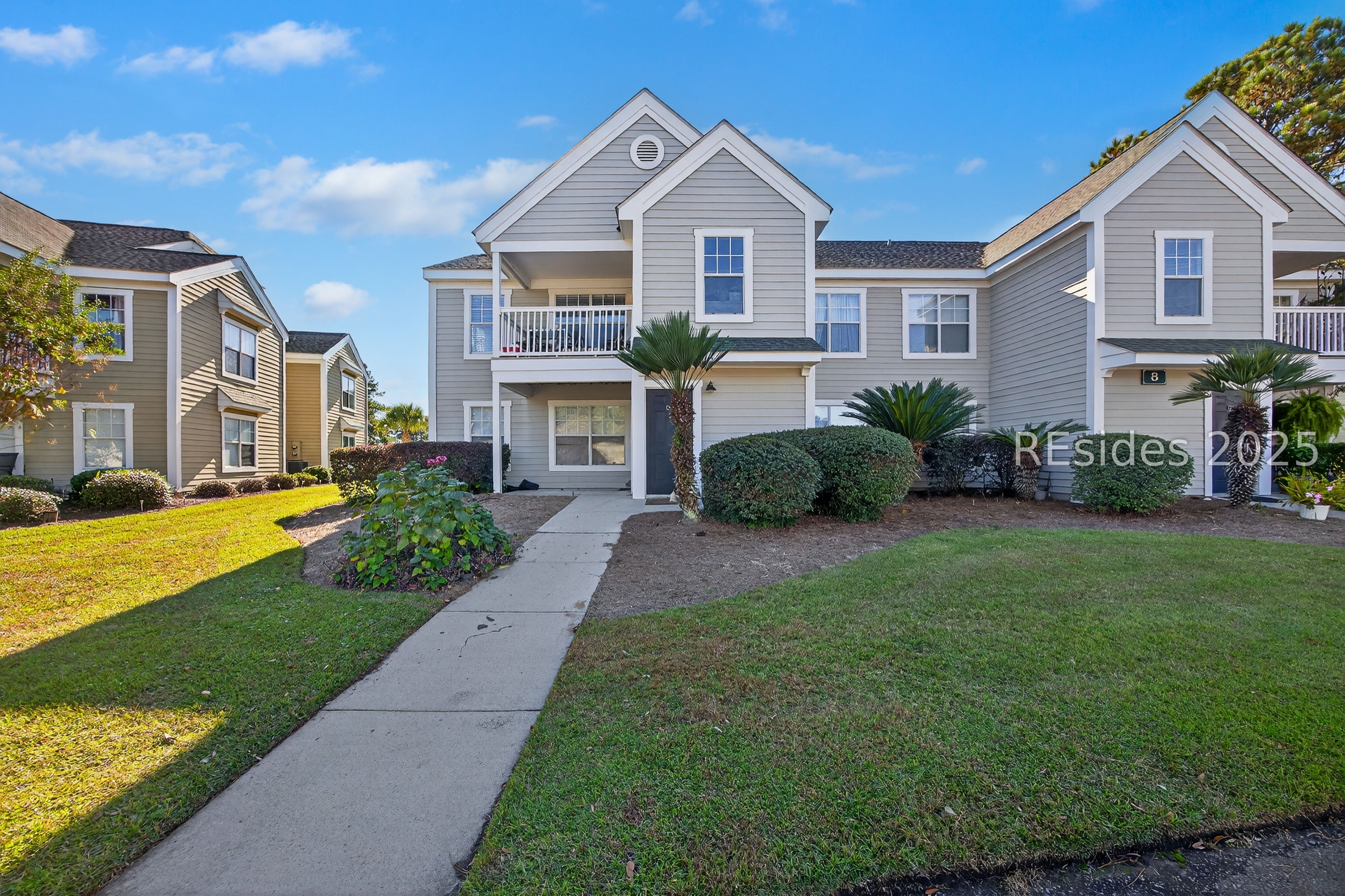 8 Old S Court, Unit 8B Bluffton, SC 29910 - Photo 3 of 11