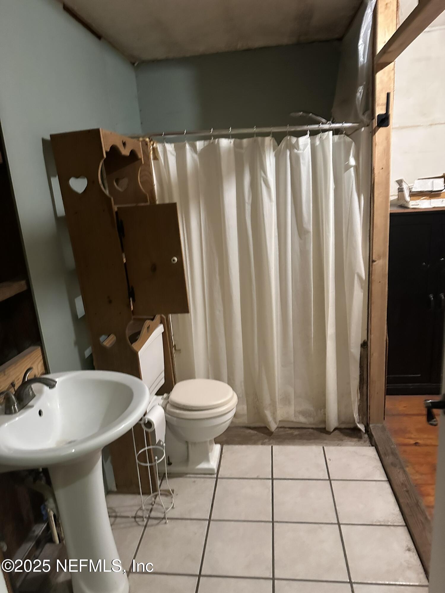 350 Warton Street Jacksonville, FL 32220 - Photo 9 of 21 IMG_3905