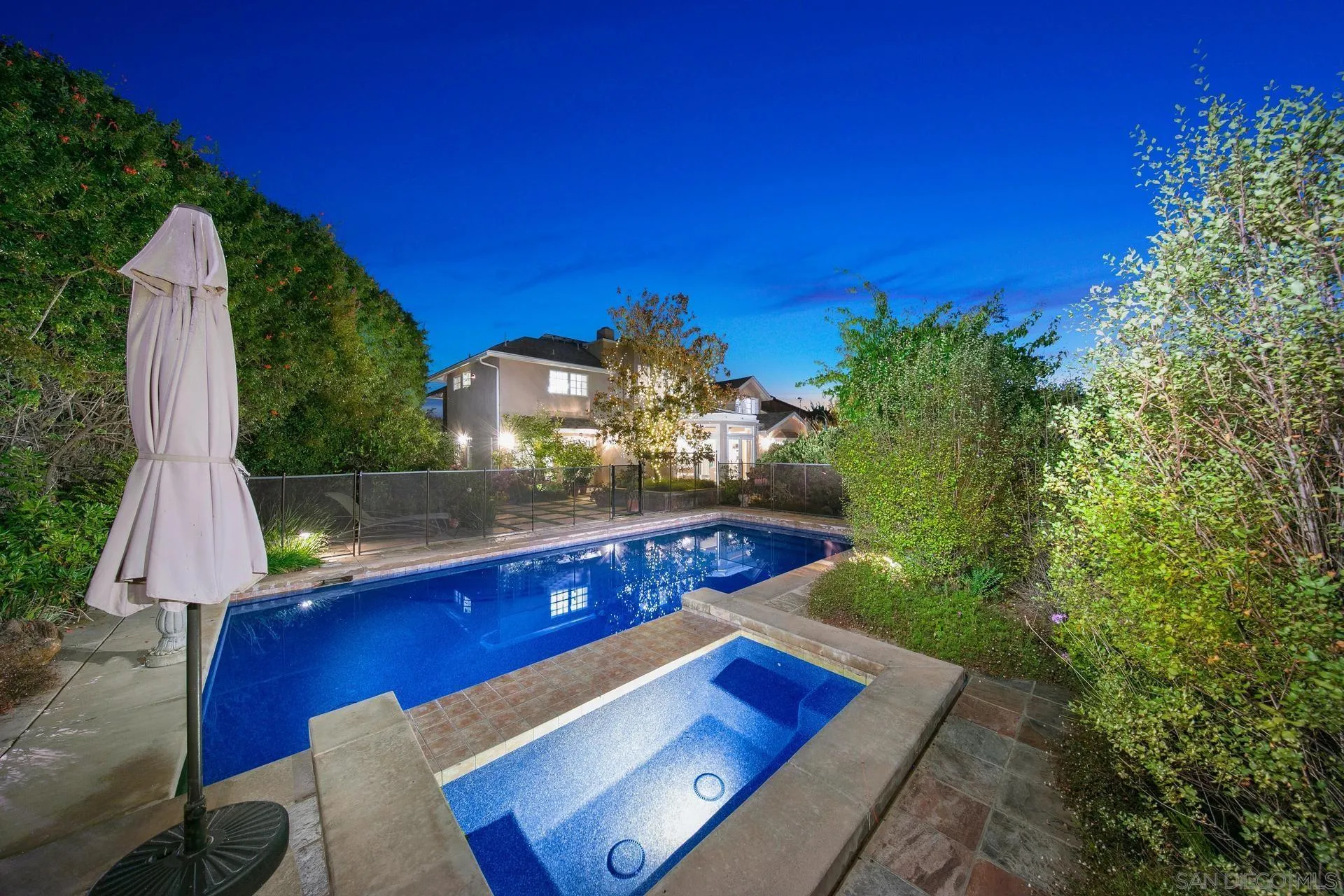 8491 Cliffridge Lane La Jolla, CA 92037 - Photo 7 of 38 a view of an outdoor space yard and patio