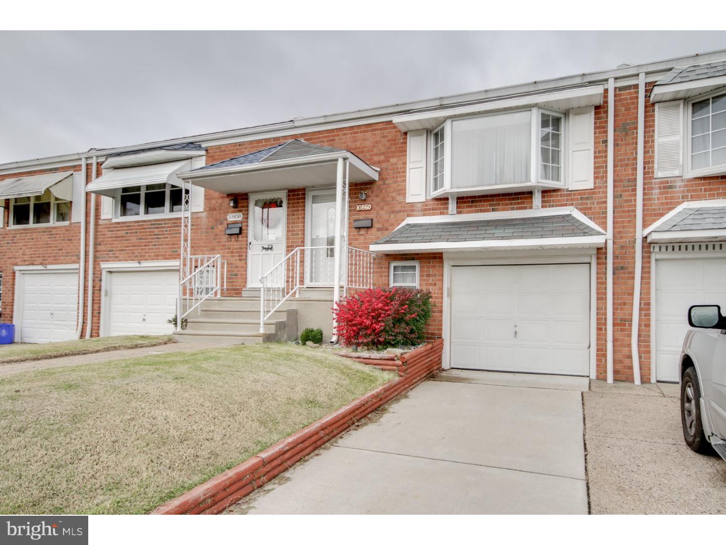10860 Rayland Road Philadelphia, PA 19154 - Photo 1 of 16 Exterior Front