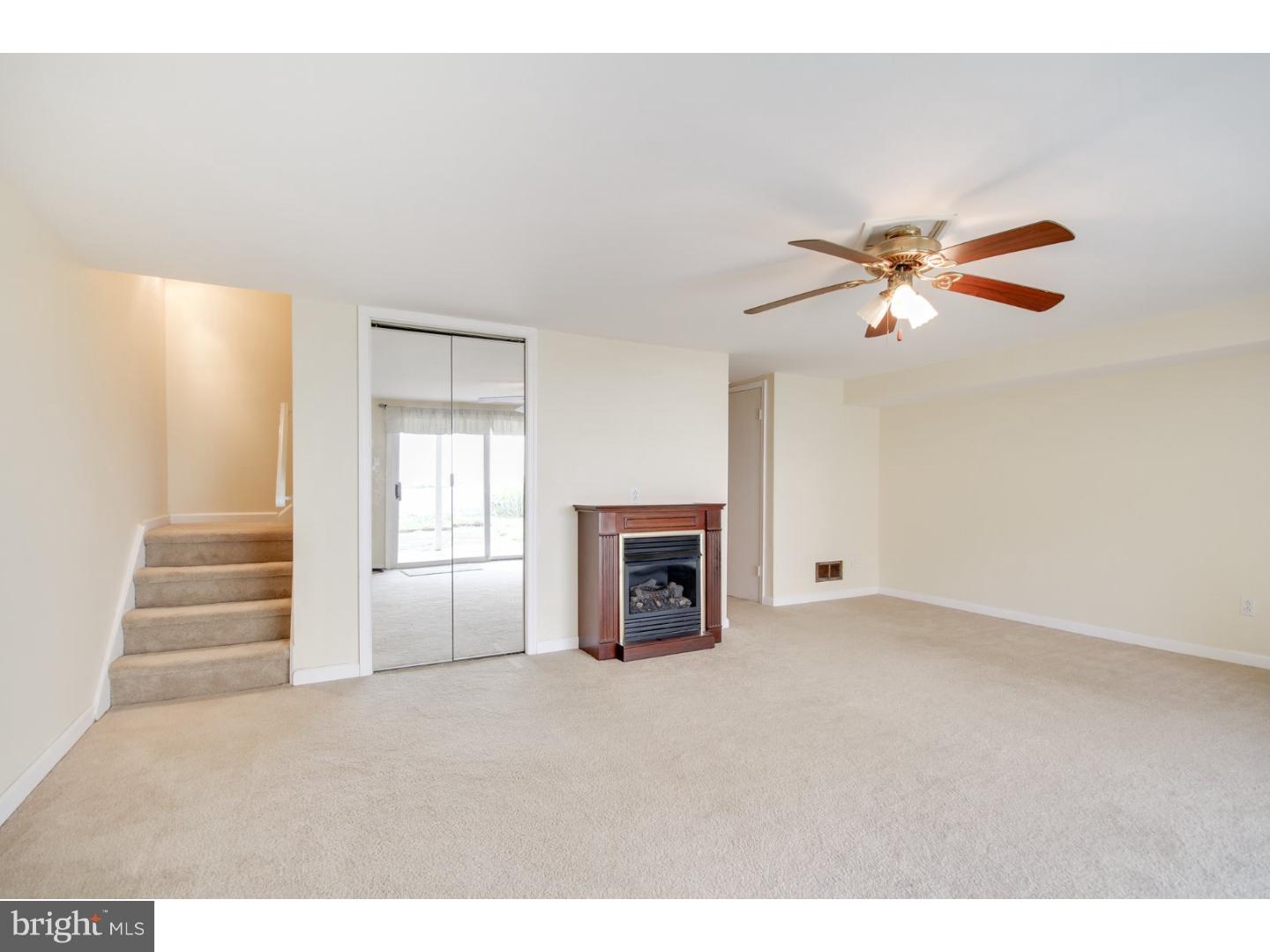 10860 Rayland Road Philadelphia, PA 19154 - Photo 7 of 16 Basement - Finished