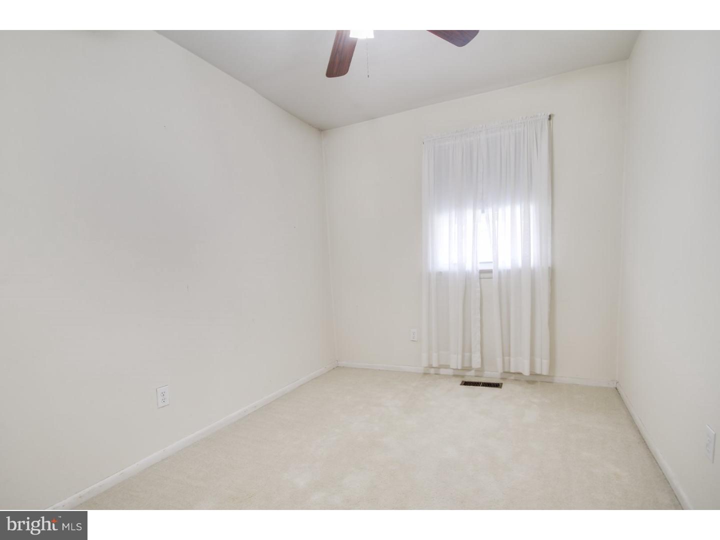 10860 Rayland Road Philadelphia, PA 19154 - Photo 10 of 16 Bedroom 2