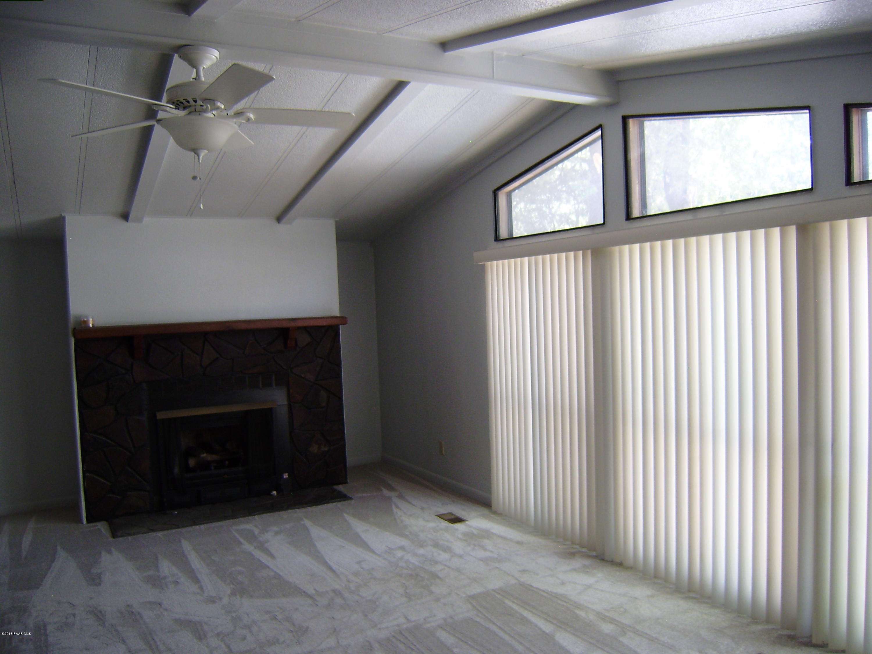 825 Ruth Street Prescott, AZ 86301 - Photo 5 of 13 017