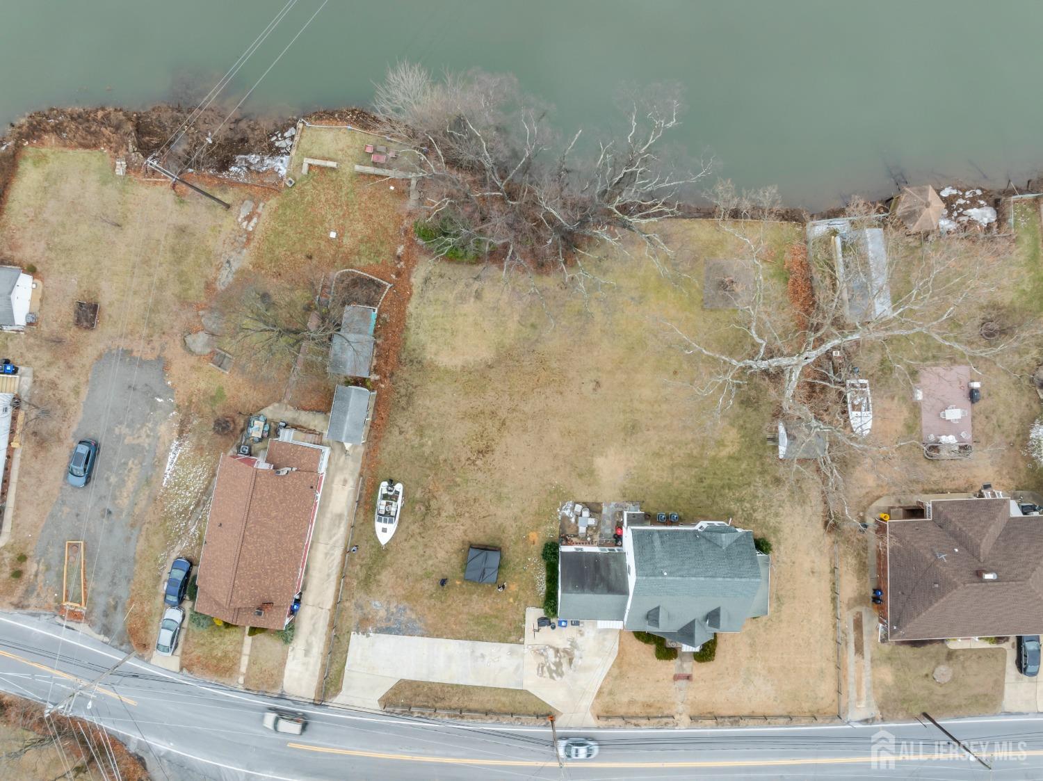 28 River Road East Brunswick, NJ 08816 - Photo 41 of 46