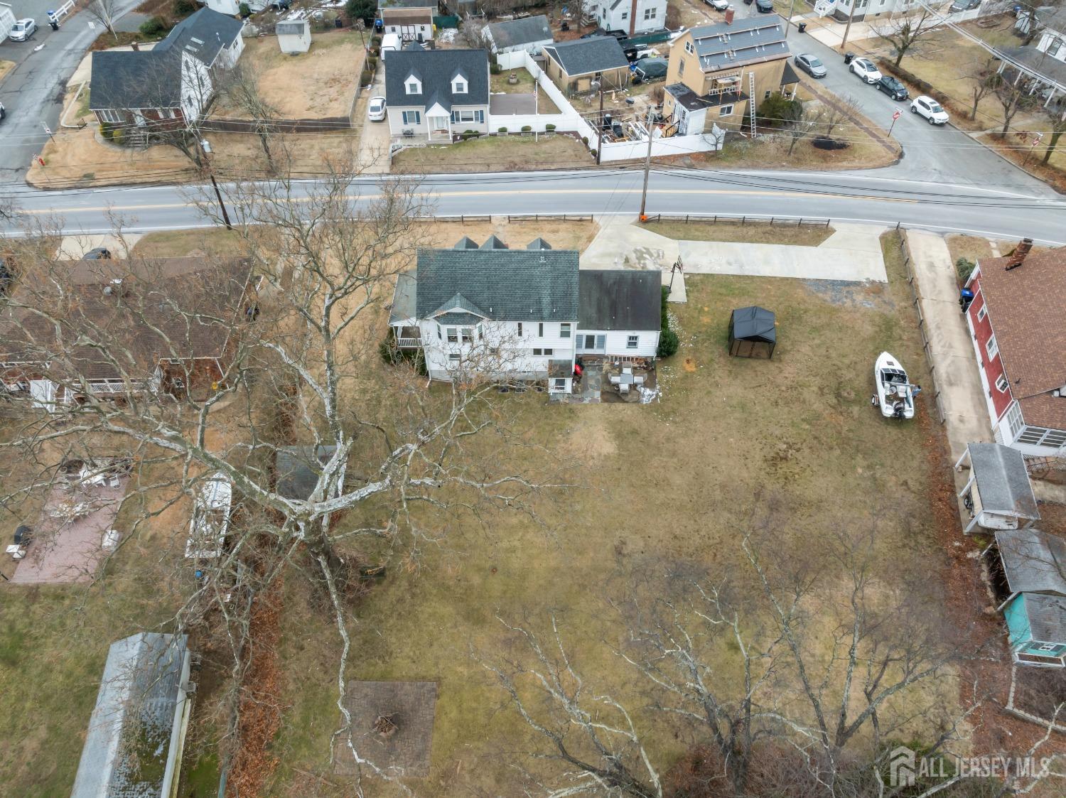 28 River Road East Brunswick, NJ 08816 - Photo 43 of 46 a view of water heater