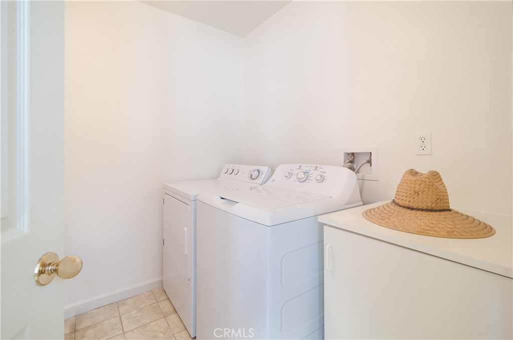 51 Santa Lucia Dana Point, CA 92629 - Photo 19 of 50 a utility room with dryer and washer