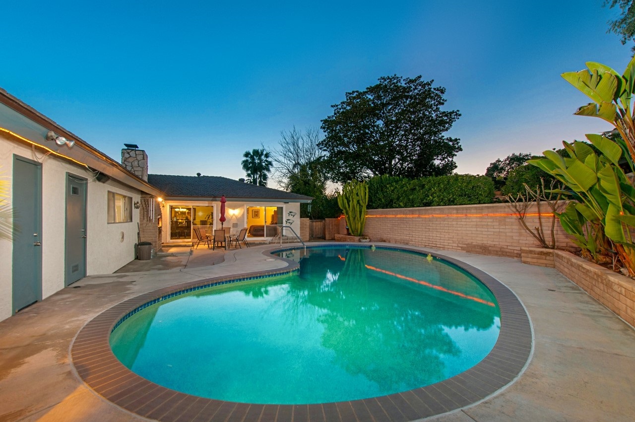9222 Inverness Road Santee, CA 92071 - Photo 3 of 25