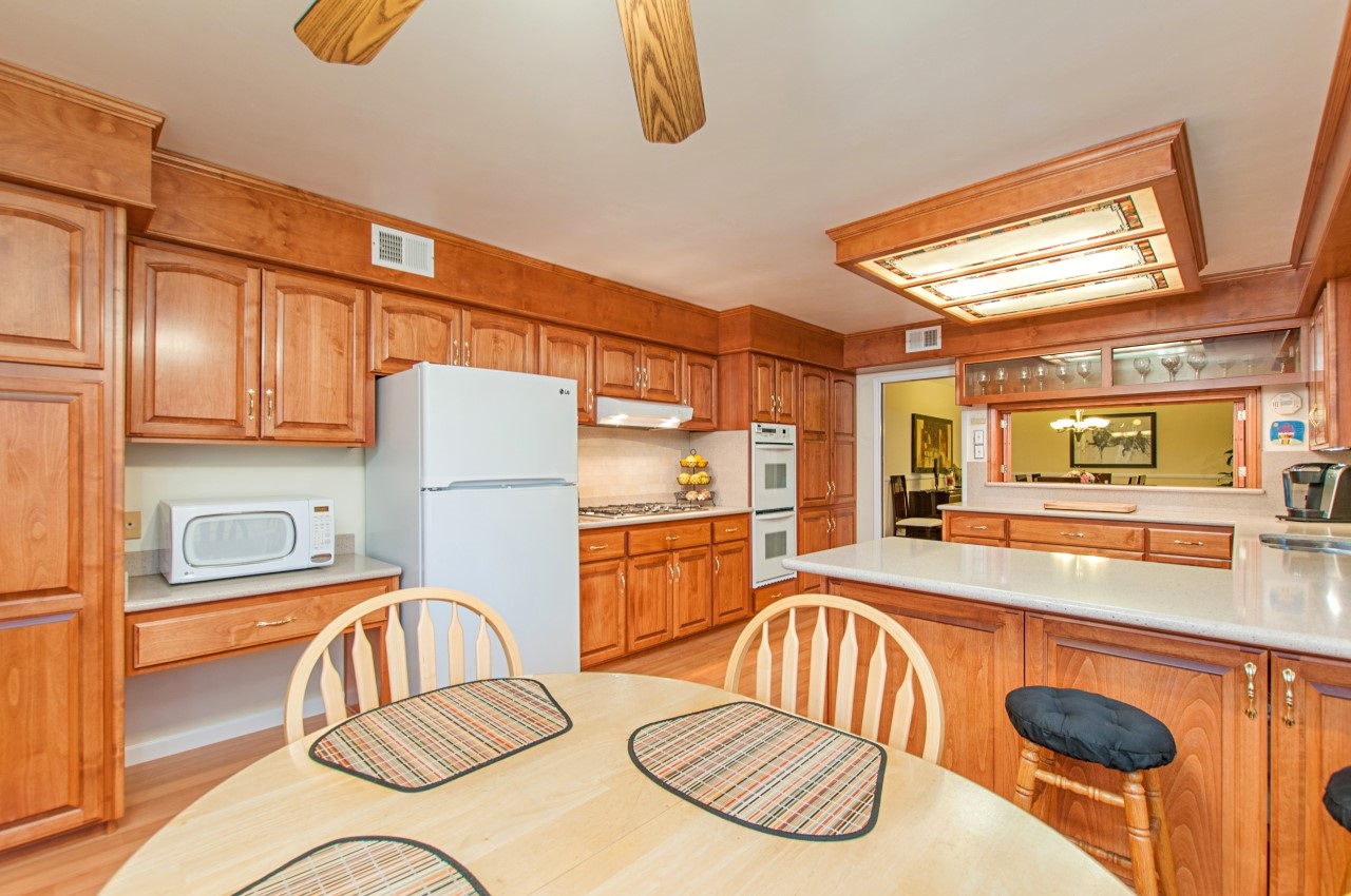 9222 Inverness Road Santee, CA 92071 - Photo 7 of 25