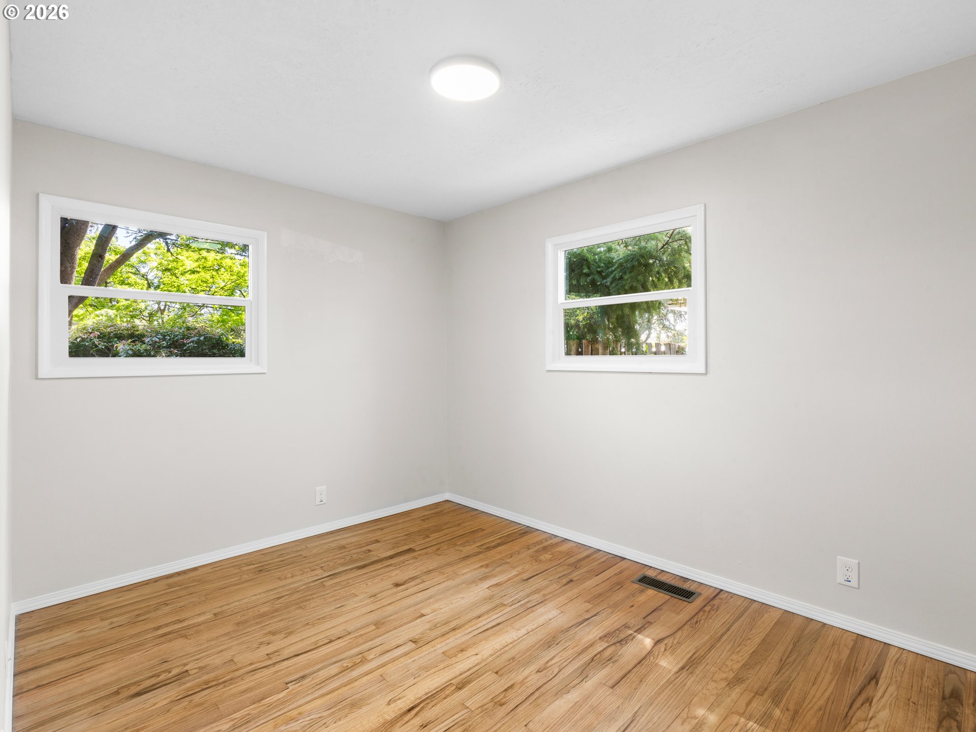 1734 Southeast 150th Avenue Portland, OR 97233 - Photo 12 of 21