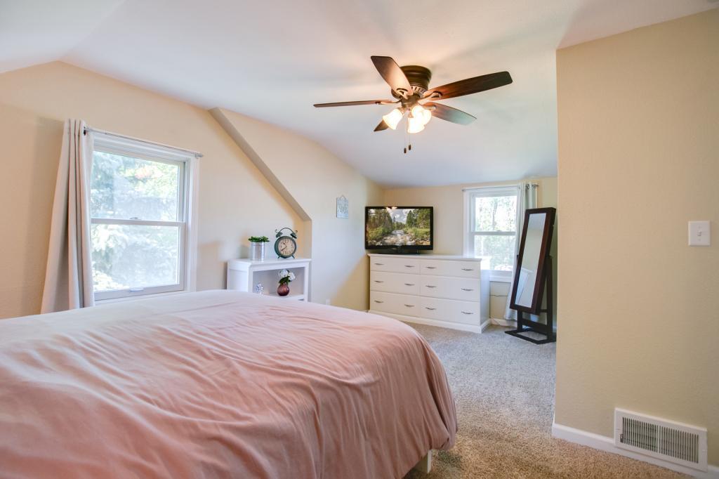 4812 Carleton Road Minnetonka, MN 55343 - Photo 18 of 28 Gallery Image 18