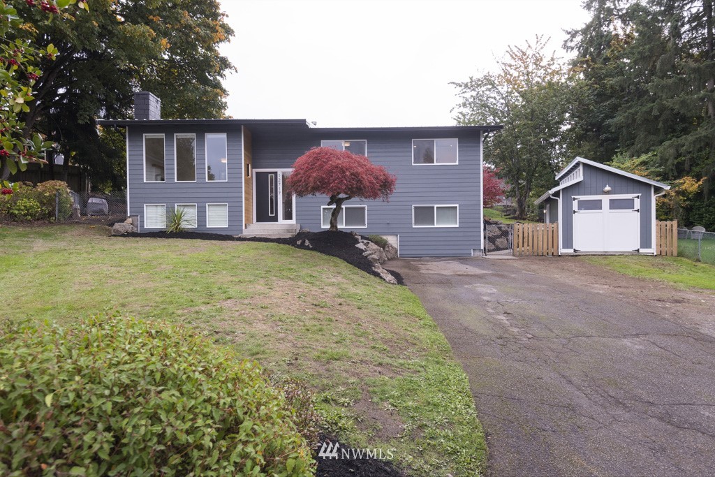 12717 Southeast 189th Street Renton, WA 98058 - Photo 1 of 33 Gallery Image 1