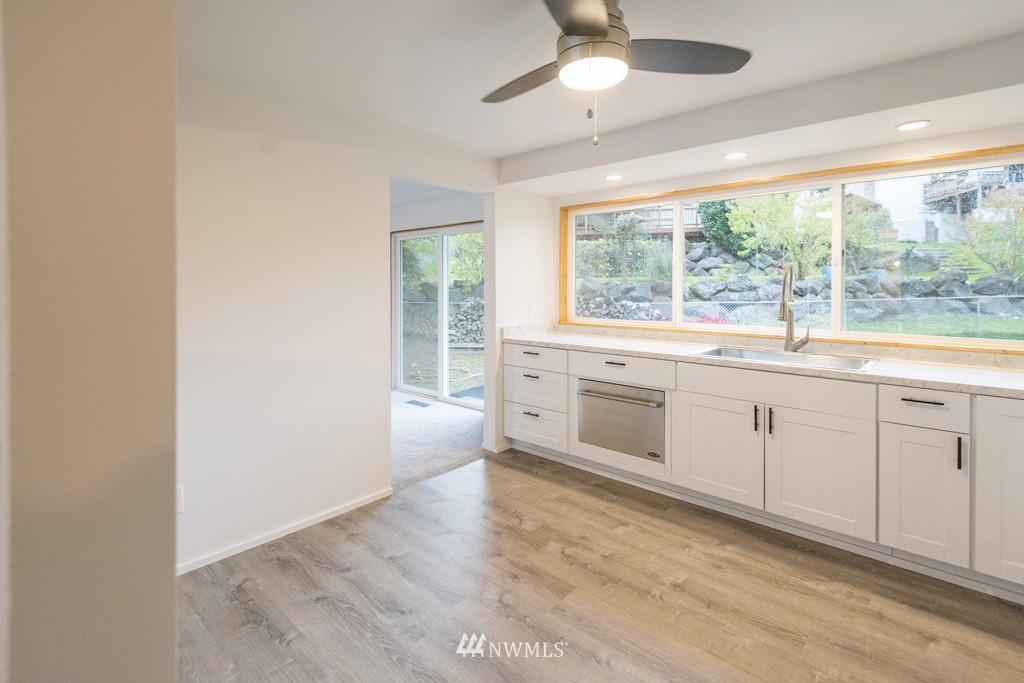 12717 Southeast 189th Street Renton, WA 98058 - Photo 9 of 33 Gallery Image 9