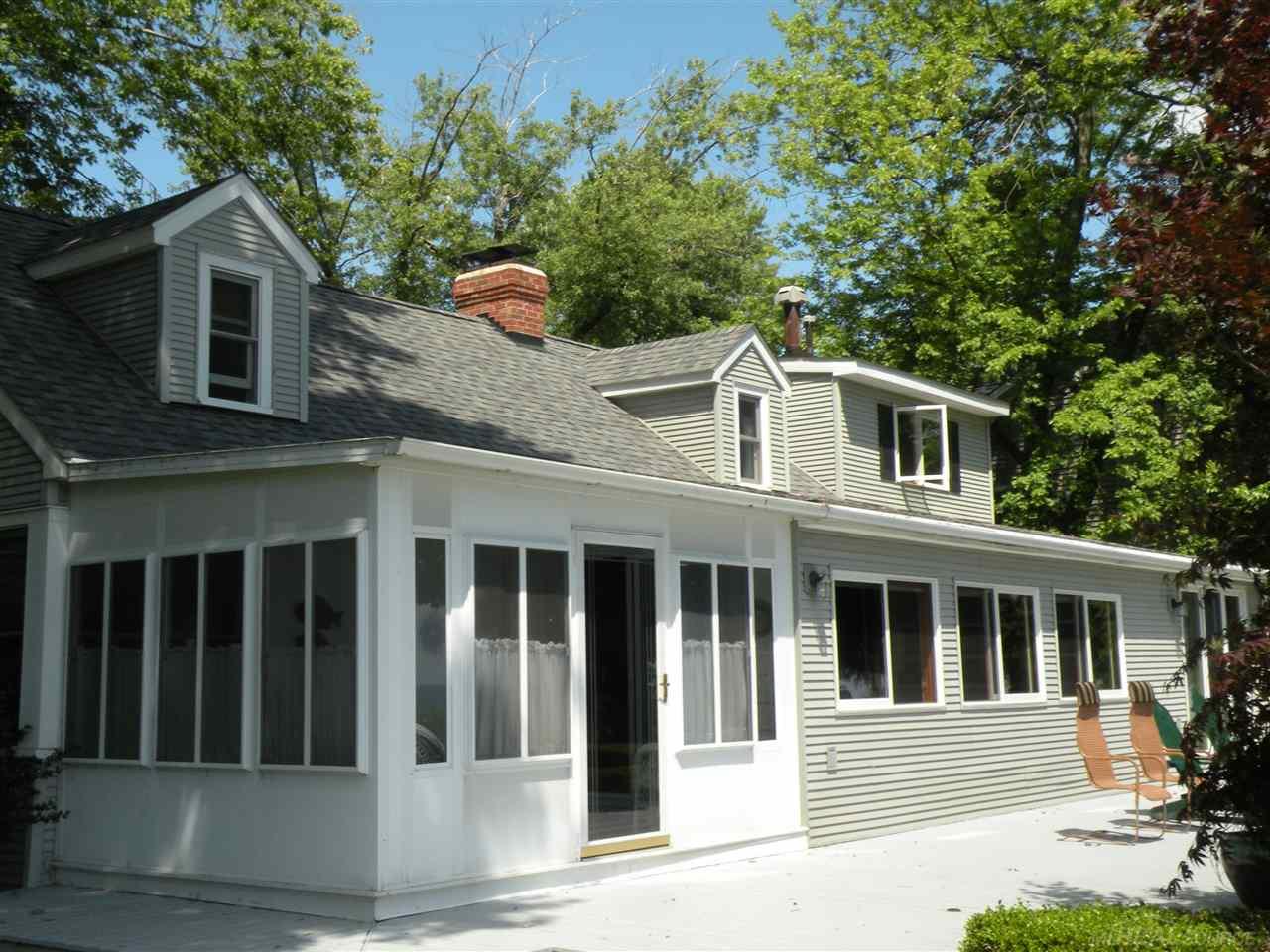6757 Lakeshore Road Lexington, MI 48450 - Photo 10 of 41