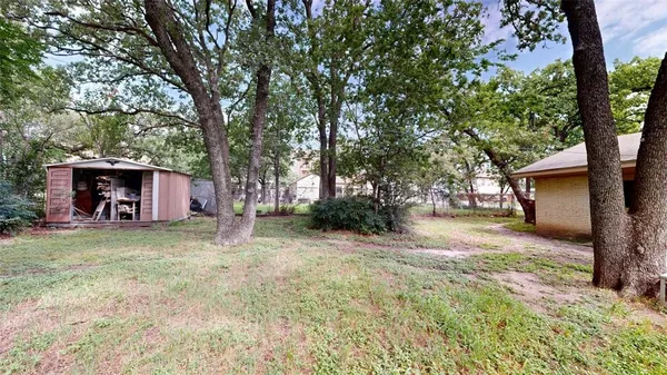 $1,700 | 4304 Aspen Street, Bryan, TX 77801