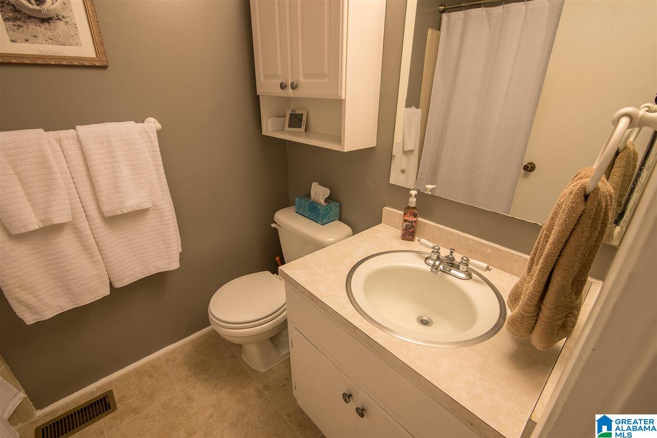 4774 Elfreth Johnson Road Birmingham, AL 35215 - Photo 7 of 14