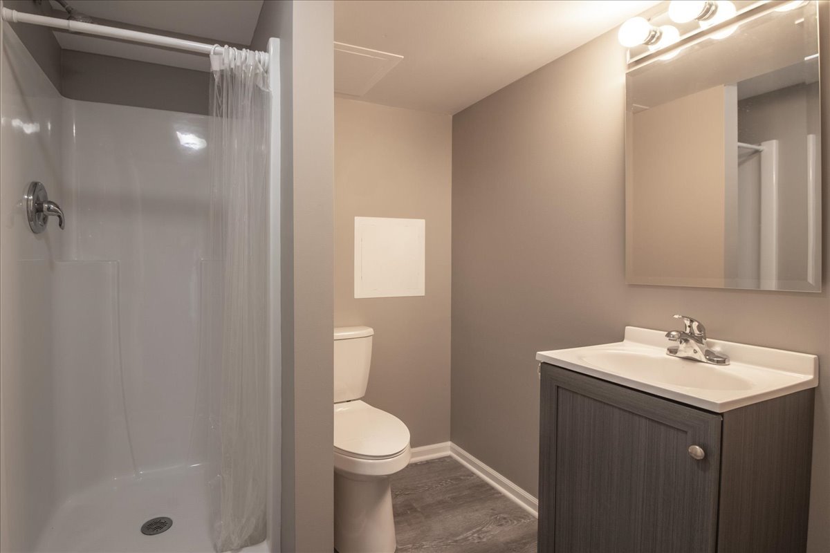 2211 Black Road Joliet, IL 60435 - Photo 17 of 22 Gallery Image 17