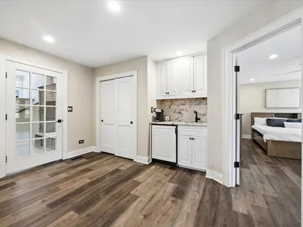 $1,350,000 | 201 West Union Avenue, Wheaton, IL 60187