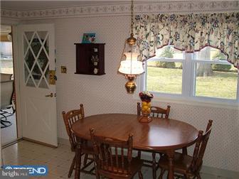 409 Burton Road Oreland, PA 19075 - Photo 3 of 5 Kitchen