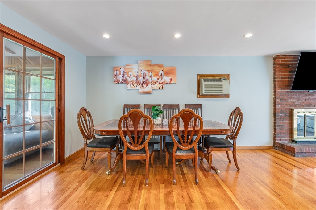 111 East Vanston Road Stoughton, MA 02072 - Photo 9 of 40 Gallery Image 9