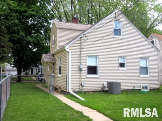 2013 4th Street Moline, IL 61265 - Photo 27 of 33 Gallery Image 27