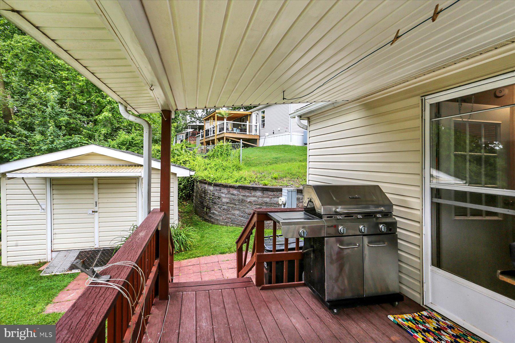 175 Sun Valley Road Elizabethtown, PA 17022 - Photo 26 of 29 Gallery Image 26