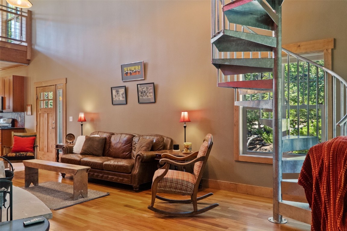 44 Gold Trail Circle Fairplay, CO 80440 - Photo 7 of 40 a living room with furniture and a window