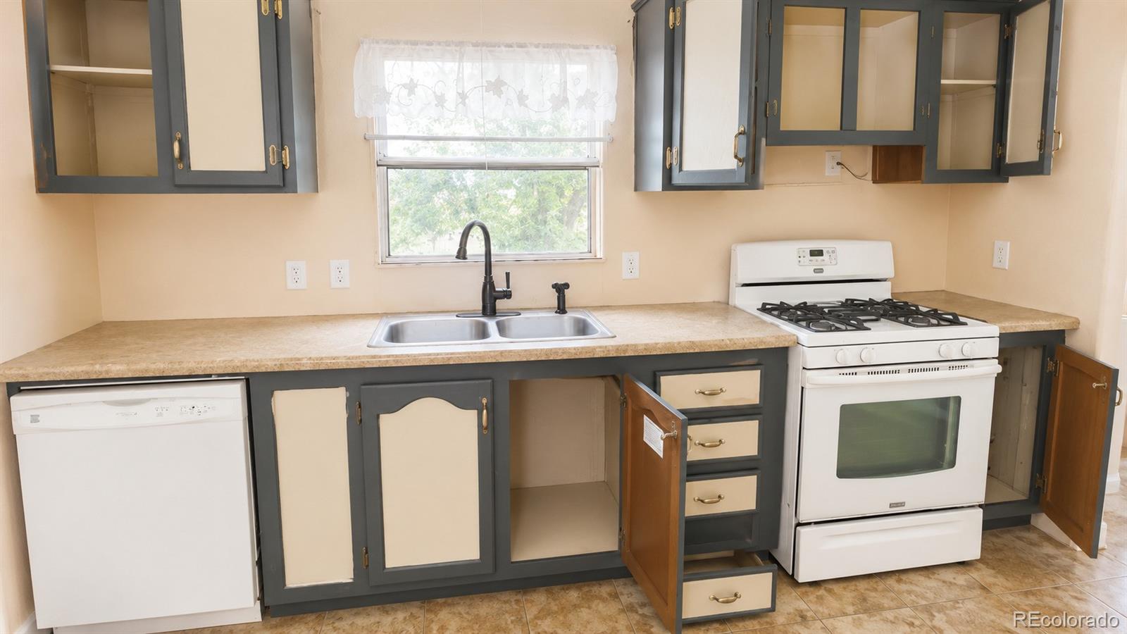 6154 Graff Road Delta, CO 81416 - Photo 5 of 12
