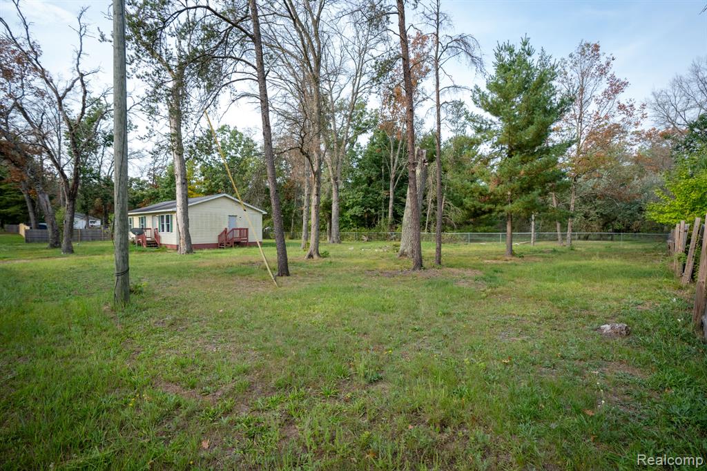 4052 South Harvard Avenue Baldwin, MI 49304 - Photo 3 of 43