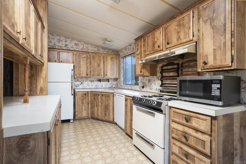 22170 Japatul Valley Road Alpine, CA 91901 - Photo 30 of 73