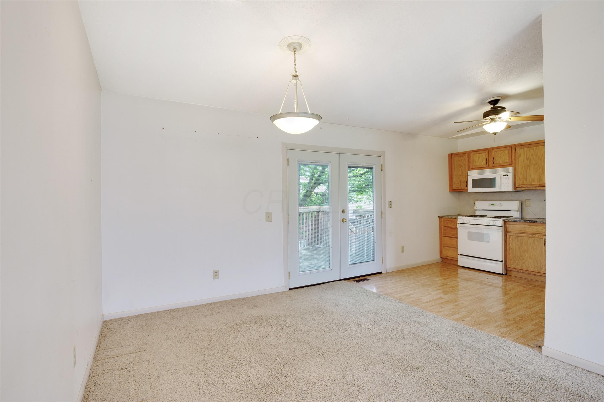 135 Hubbard Road Galloway, OH 43119 - Photo 12 of 28