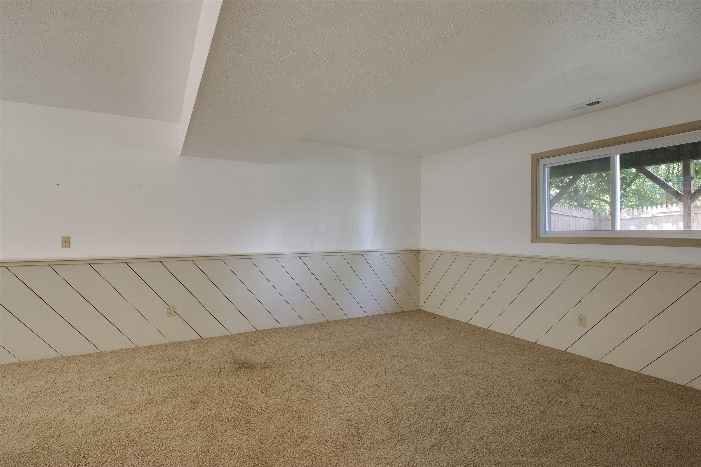 135 Hubbard Road Galloway, OH 43119 - Photo 20 of 28